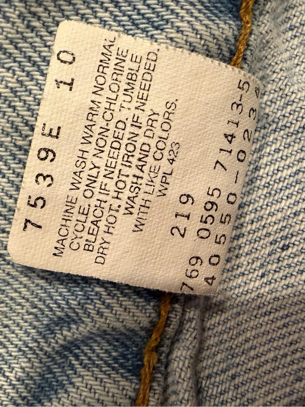 Vintage Levis 550 Relaxed Fit Tapered Leg Jeans Mens 36x30 Light Wash Blue 90s